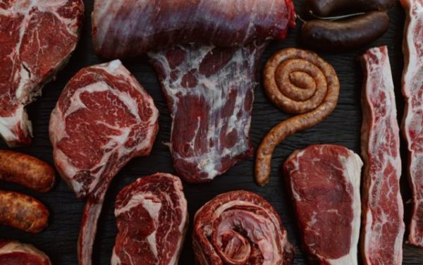 Com alta da inflação dos alimentos, consumir carne virou luxo