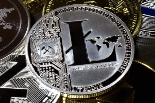 A Litecoin é a quinta maior criptomoeda em valor de mercado e sua capitalização de mercado é de US$ 7,5 bilhões; neste sábado (19) estava cotada a US$ 114