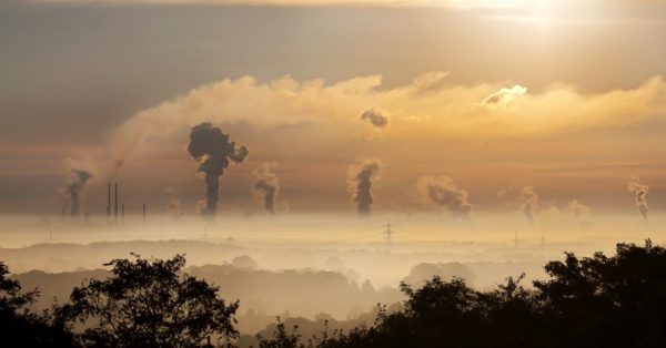 Os efeitos da poluição causam a morte de cerca de sete milhões de pessoas em todo o mundo por ano, segundo a Organização Mundial da Saúde.