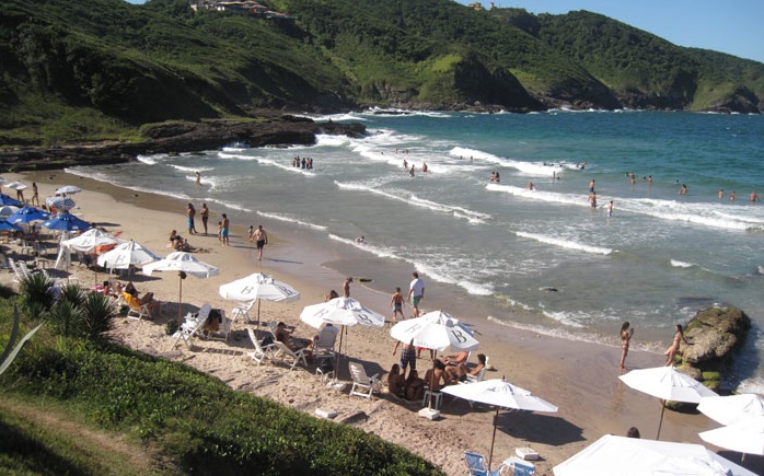 Praia-Brava em Búzios - Os hotéis terão 72 horas para desocupar seus quartos e novas reservas estão proibidas