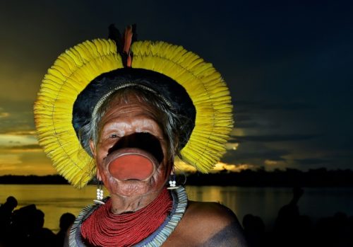 Cacique Raoni Matuktire, em 15 de janeiro de 2020, em Piaracu, perto de São José do Xingu