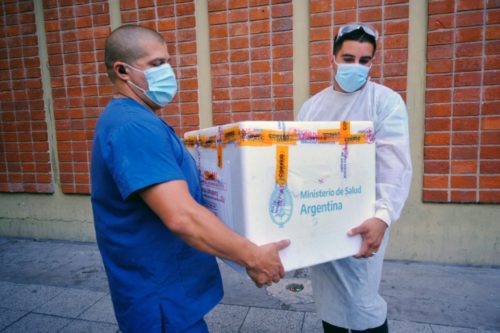 Doses da vacina Sputnik V contra o novo coronavírus, com a qual a Argentina iniciou a imunização, tiveram que ser descartadas após perder a cadeia de frio