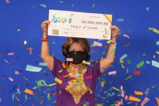 Uma moradora do Canadá jogou os mesmos números por 20 anos e, finalmente, eles foram sorteados. Ela ganhou algo em torno de 328 milhões de reais
