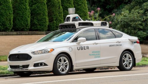 De fato, nas últimas semanas de 2020, o Uber, um dos maiores interessados, decidiu estacionar seus planos de táxis autônomos.
