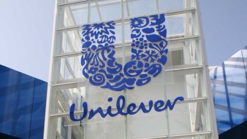 "Garantiremos que todos que fornecem bens e serviços diretamente para a Unilever ganhem pelo menos um salário ou renda dignos, até 2030", afirma a Unilever