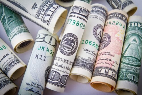 Serão oferecidos títulos de 3 anos no valor de US$ 58 bilhões, com vencimento em 15 de fevereiro de 2024; de 10 anos no valor de US$ 41 bilhões