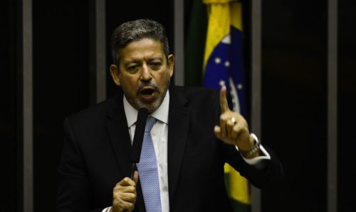 Lira afirmou para Guedes que o “caso Silveira” vai ser resolvido pelo plenário