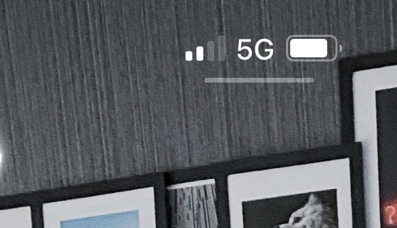 O 5G ainda não conta com prazo de início no Brasil, mas foi visto no celular de uma usuário do iPhone