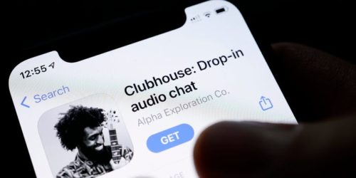 O Clubhouse é uma rede social um pouco diferente, não há fotos, não há texto, não tem vídeos, não há compartilhamentos e nem reações