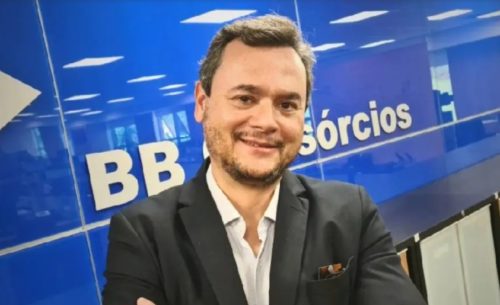 Ribeiro está no Banco do Brasil desde 1988 como funcionário de carreira. Em 2020, ele começou a exercer o cargo de presidente da BB Administradora de Consórcios