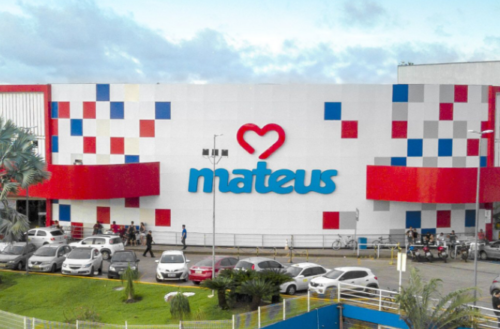 Entre os destaques, o Grupo Mateus cita a forte geração de caixa operacional, número recorde de inaugurações e investimentos em novas lojas e infraestrutura