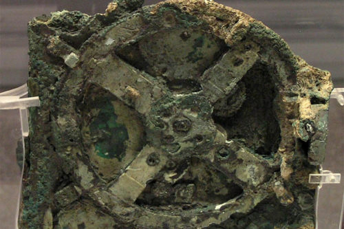 O artefato com dois mil anos é considerado o primeiro “computador” analógico do mundo e seria usado para observações astronômicas.