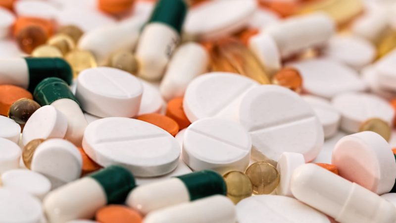 Reajuste nos preços dos medicamentos ainda precisa de aval do governo