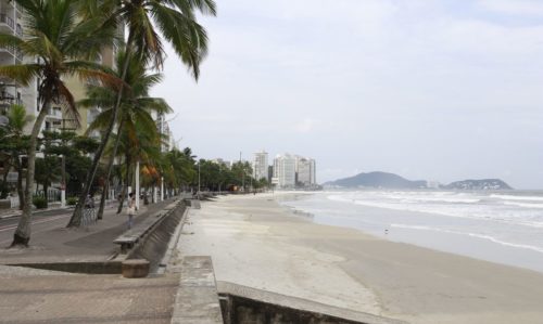 Em São Sebastião, 28 turistas foram barrados após testarem positivo para a covid-19