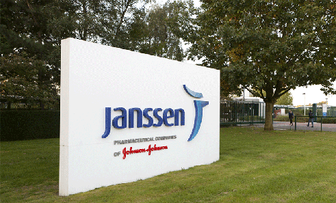 O governo comprou 38 milhões de doses da vacina da Janssen por R$ 2,139 bilhões; cada dose custou US$ 10 - valor que também deveria estar resguardado