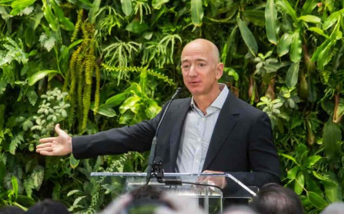 Os comentários de Bezos vieram poucos dias após os trabalhadores do centro de distribuição da Amazon votarem contra a formação de um sindicato