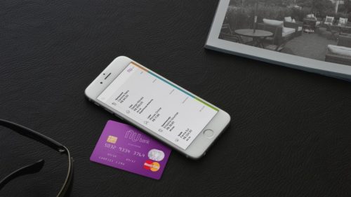 A funcionalidade permite que os clientes possam parcelar a compra pelo app do Nubank em até 12x com juros mais baixos que a média do mercado