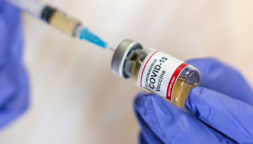 Os contratos com o governo federal priorizam o fornecimento de imunizantes contra o novo coronavírus para o setor público