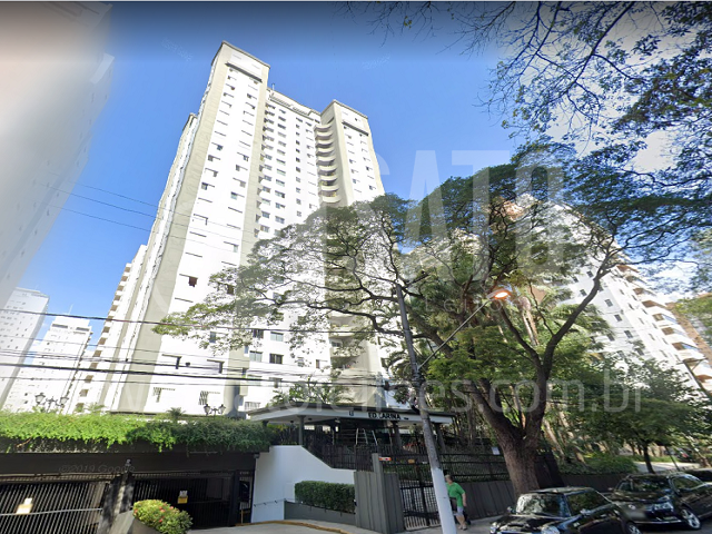 No leilão do TRT um apartamento neste prédio da Vila Buarque está com lances em R$ 300 mil