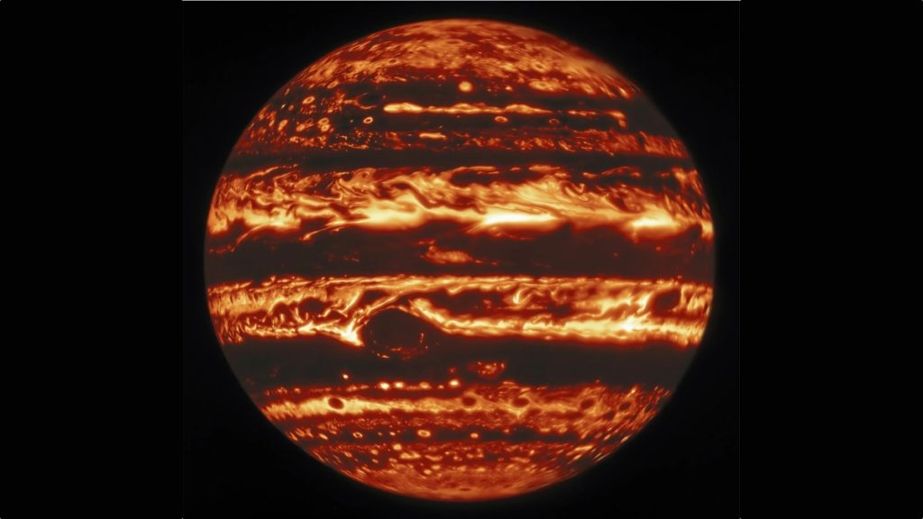 Segundo os pesquisadores, as três imagens são fantásticas e dão, acima de tudo, informações sobre a atmosfera do planeta. 