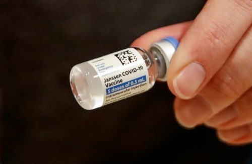 As vacinas da Johnson & Johnson apresentaram problema em fabricação nos Estados Unidos
