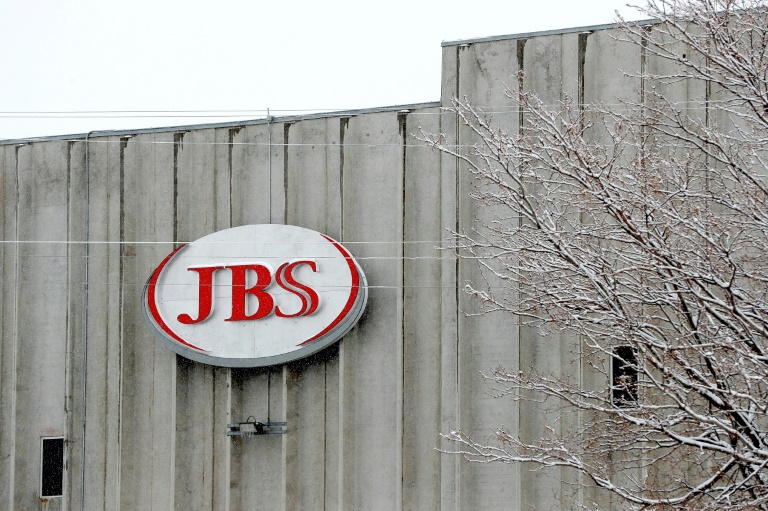 A JBS é uma processadora de carne com operações em Estados Unidos, Austrália, Canadá, Europa, México, Nova Zelândia e Grã-Bretanha