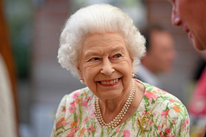 A Rainha Elizabeth II aposta em corridas de cavalos há anos