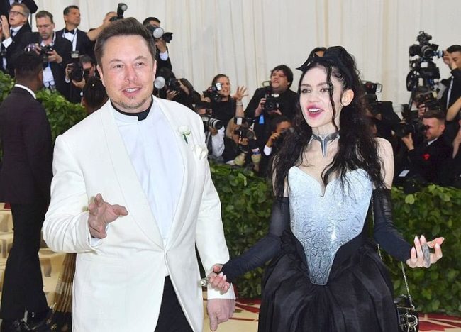 A cantora Claire Grimes Boucher é casada com o bilionário Elon Musk desde 2018: eles se separaram e voltaram a ficar juntos neste tempo