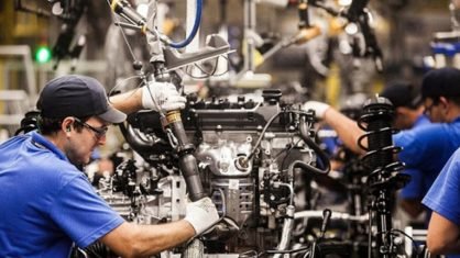 Na comparação com o terceiro trimestre de 2020, a produção industrial caiu 1,1% no terceiro trimestre de 2021