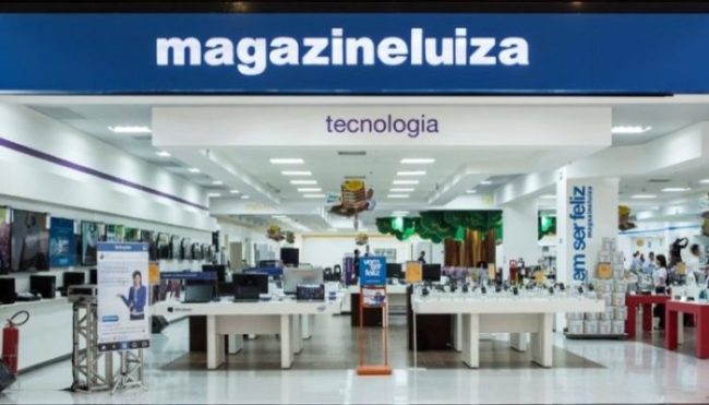 Magazine Luiza foca em descontos em produtos premium e eletrônicos