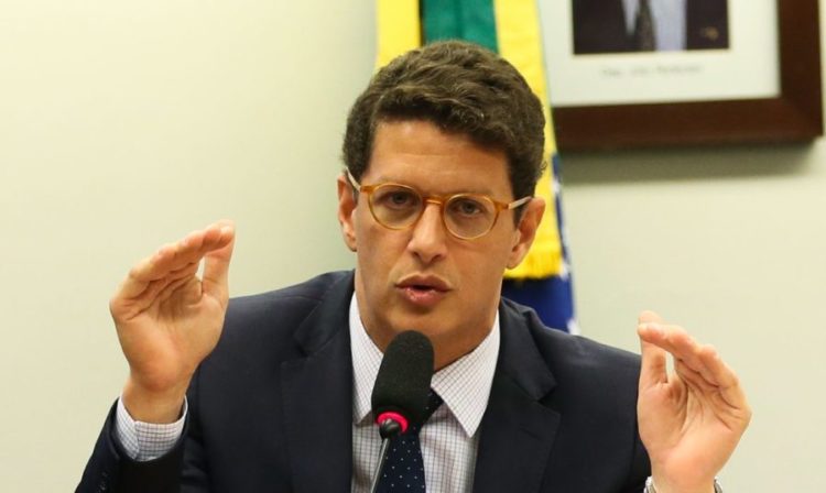O ministro do Meio Ambiente, Ricardo Salles, pediu demissão do cargo na tarde desta quarta-feira (23) ao presidente Jair Bolsonaro