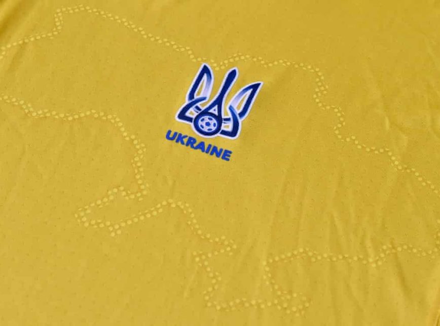 O uniforme que será usado na disputa da Eurocopa tem, na parte frontal da camiseta, o mapa da Ucrânia com o território da Crimea.