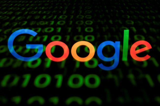 Ação acusa Google de usar táticas danosas à concorrência para desestimular a distribuição de aplicativos do Android em lojas diferentes de sua Play Store - AFP/Arquivos
