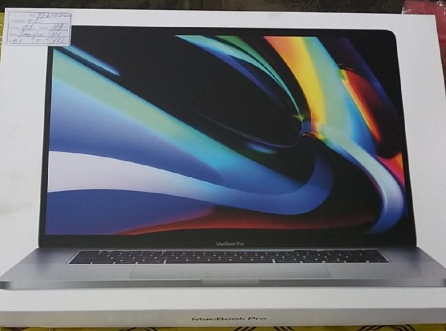 MacBook Pro tem lance inicial em R$ 2.600