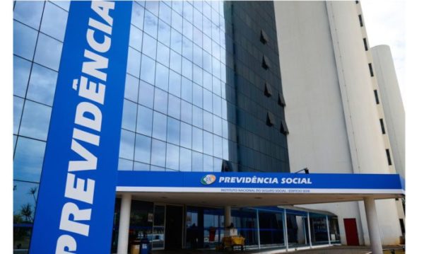 Golpistas estão se aproveitando das revisões que o INSS realiza em alguns benefícios para tentar obter dados pessoais dos beneficiários