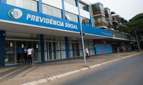 INSS paga 13º salário