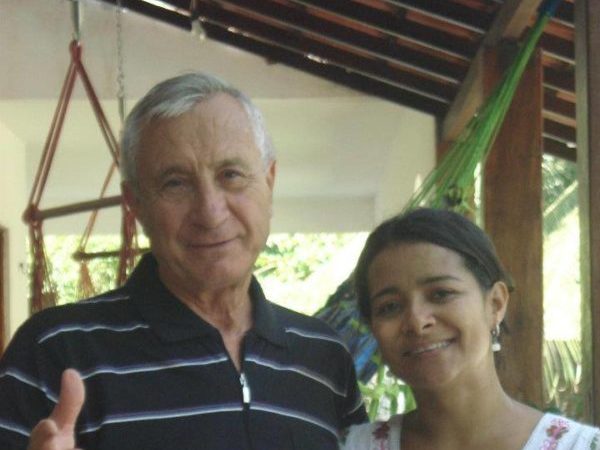Aos 82 anos, padre Lino Allegri sofre campanha de perseguição bolsonarista em Fortaleza
