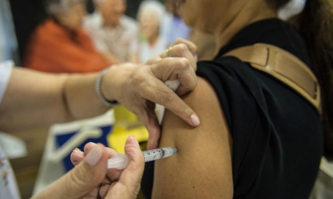 Vacinas vencidas chegaram a apenas 32 municípios