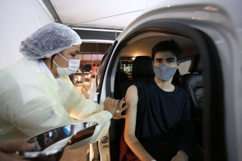 "Virada da Vacina" em São Paulo imunizou mais de 500 mil pessoas em 34 horas