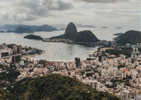Primeira fase do leilão ocorre no Rio de Janeiro, com 4.137 imóveis