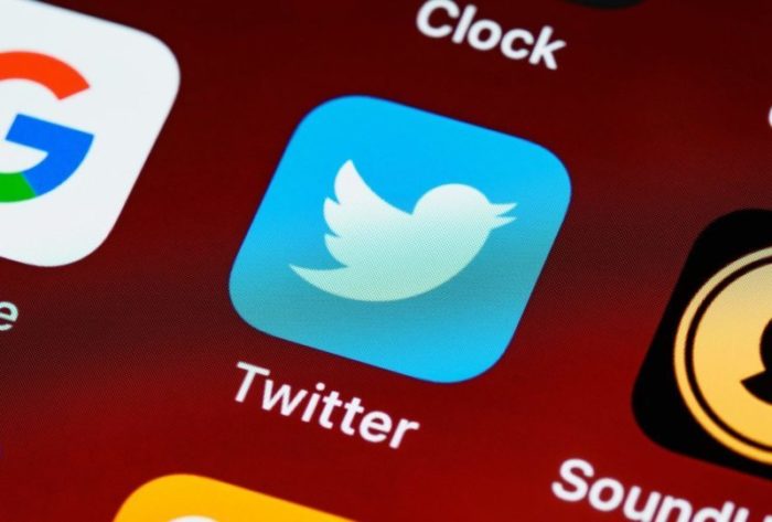 O Twitter está enfrentando instabilidade no acesso na noite desta quarta-feira, 4. Usuários relataram problemas de carregamento das páginas da rede social