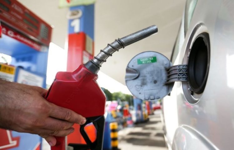 Maioria dos estados está com a gasolina mais cara neste mês