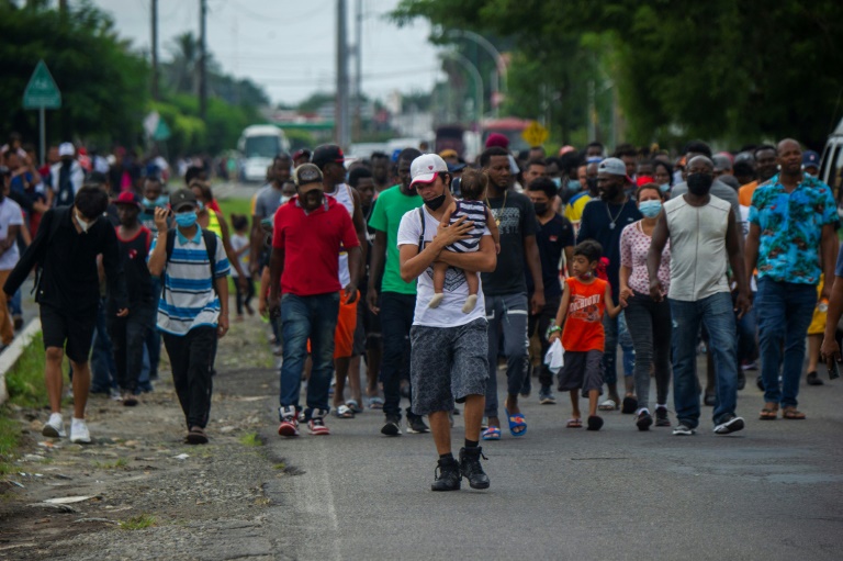 Migrantes haitianos e centro-americanos em Tapachula, Chiapas, México