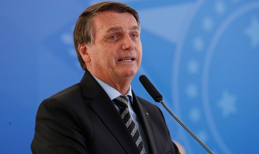 Jair Bolsonaro disse a apoiadores que iria se reunir com as lideranças de caminhoneiros