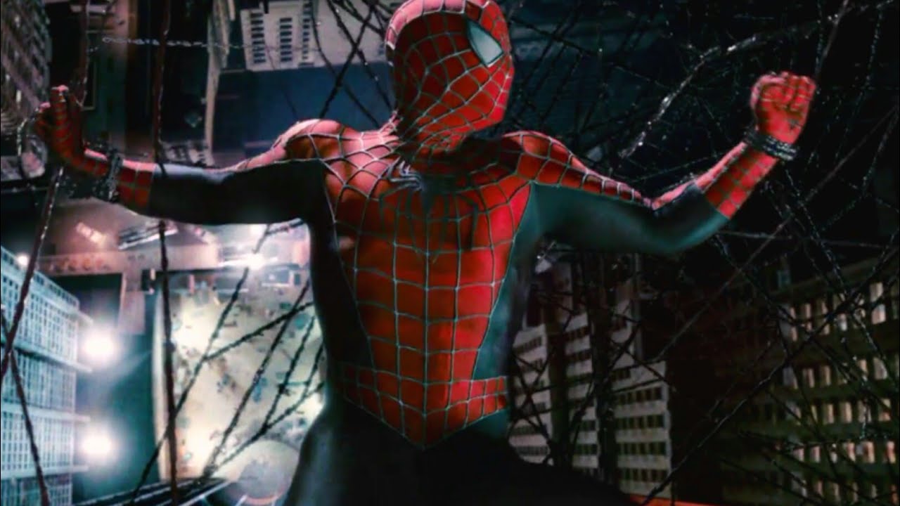 Em um leilão com diversas peças originais, a roupa do herói usada em Homem-Aranha 3, de 2007, é uma das que se destacam por quase R$ 400 mil