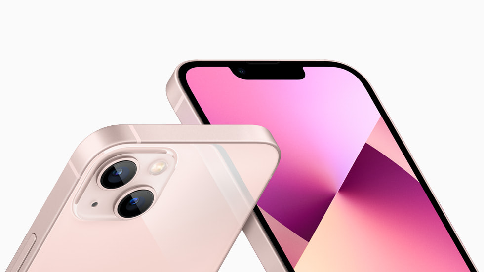 O novo smartphone da Apple tem as laterais retas e arredondadas, o que facilita segurar o celular sem a capinha