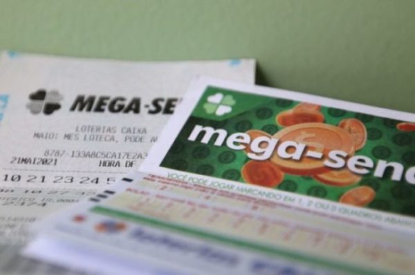 Mega-Sena tem prêmio acumulado de R$ 23,5 milhões