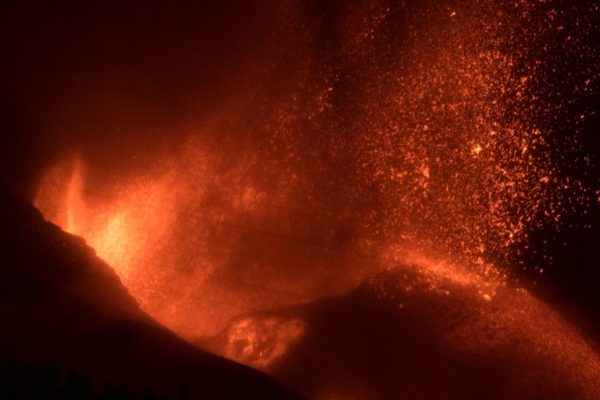 Erupção do vulcão Cumbre Vieja começou em 19 de setembro