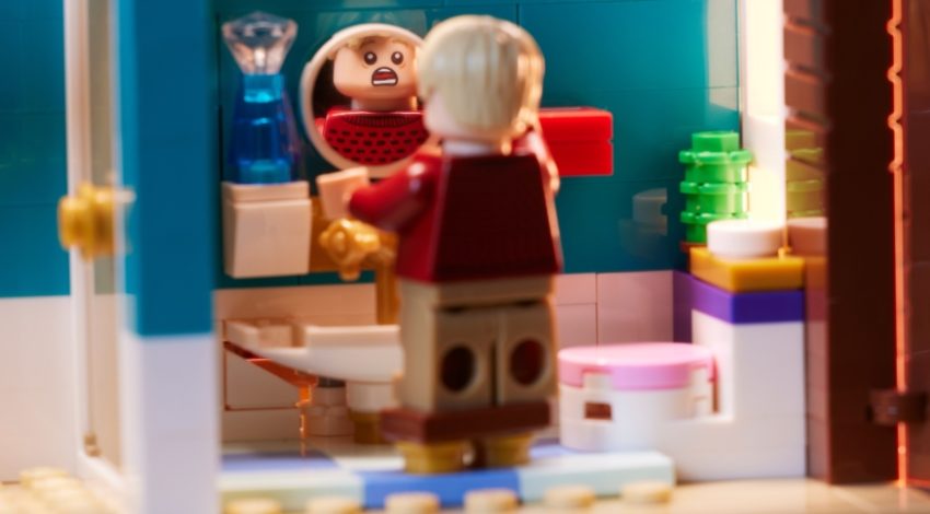 A famosa cena do grito de Kevin McCallister foi recriada na edição especial da Lego