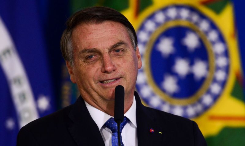 Bolsonaro reconheceu que uma nova onda está chegando